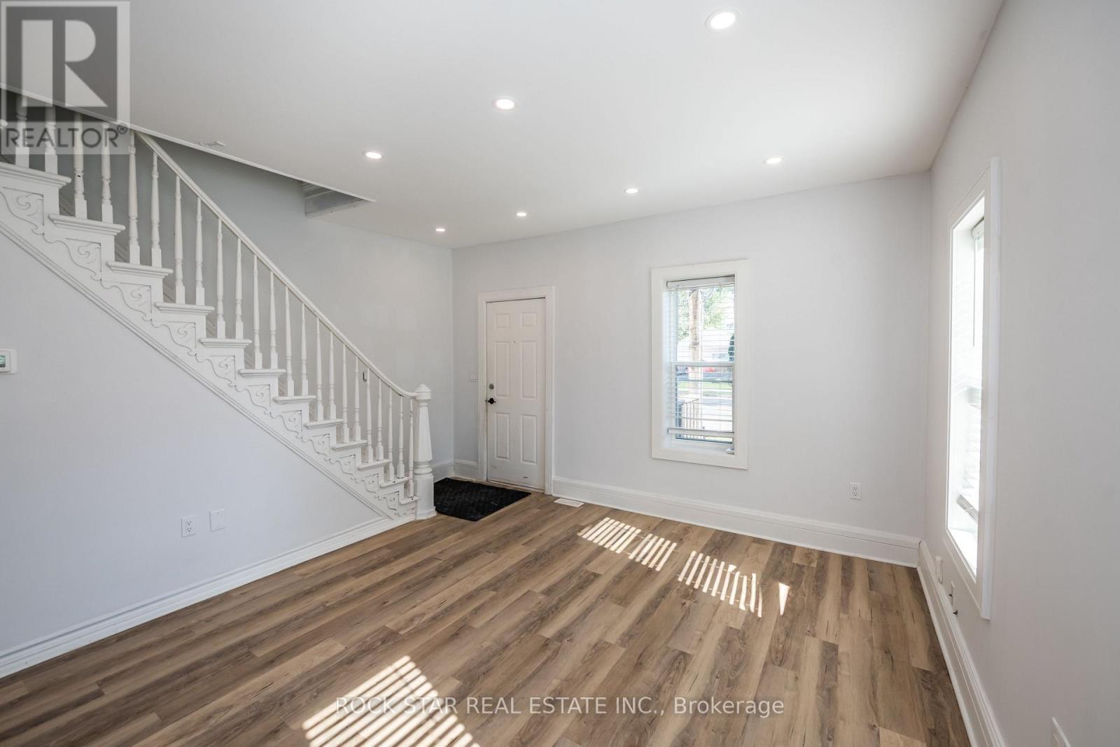 292 Fares Street Property Photo 9