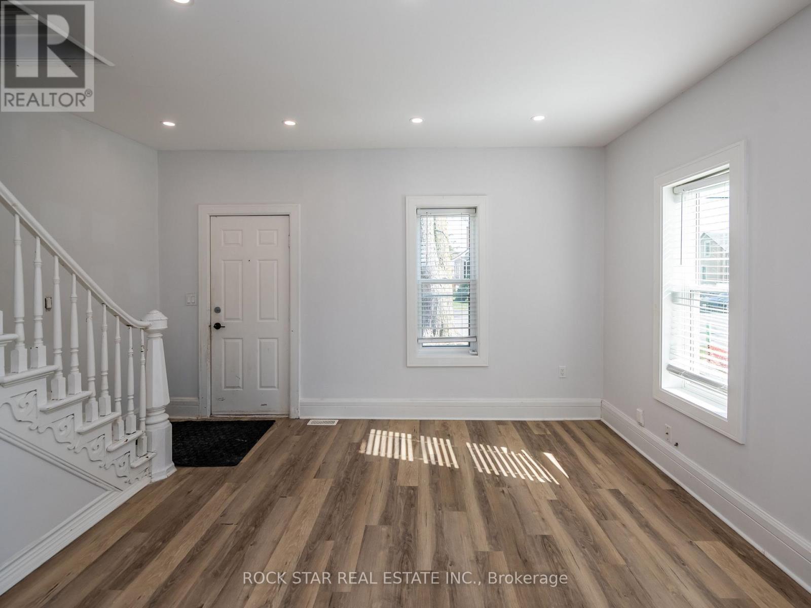292 Fares Street Property Photo 10