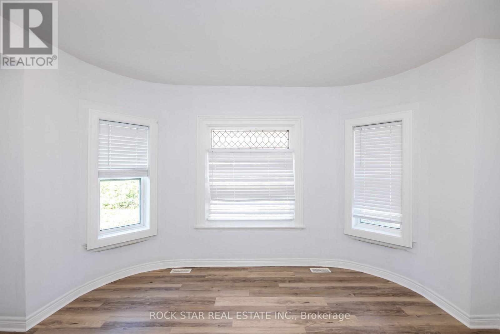 292 Fares Street Property Photo 37
