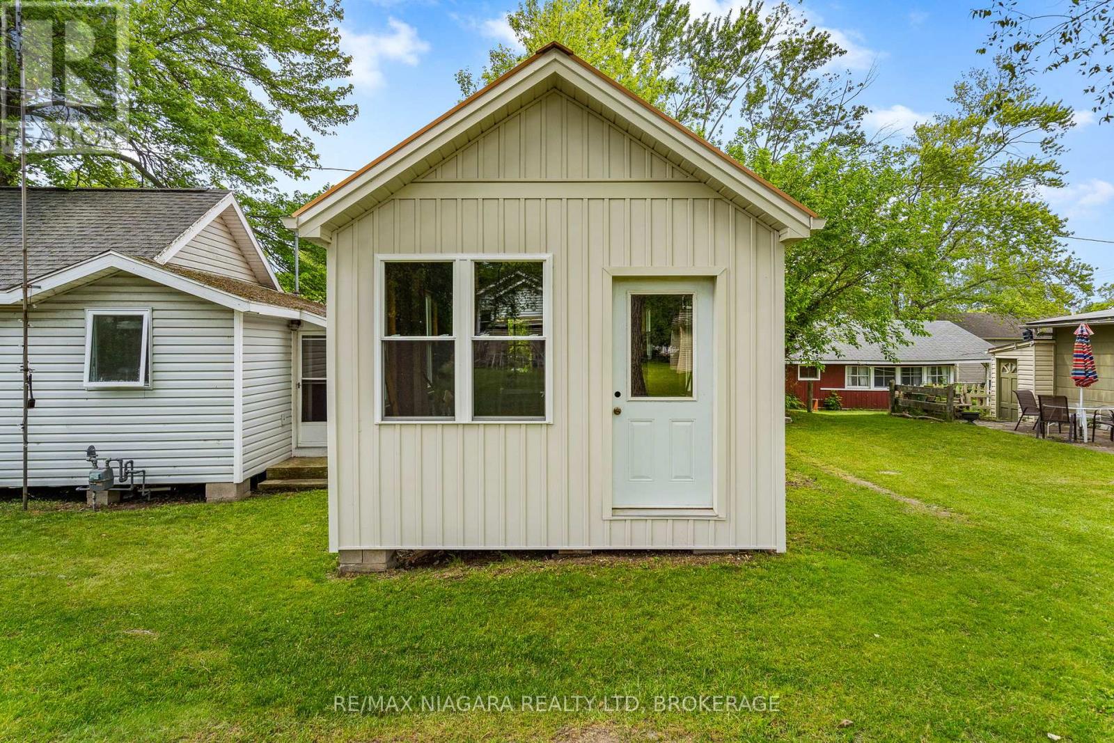12213 Lakeshore Road Property Photo 12