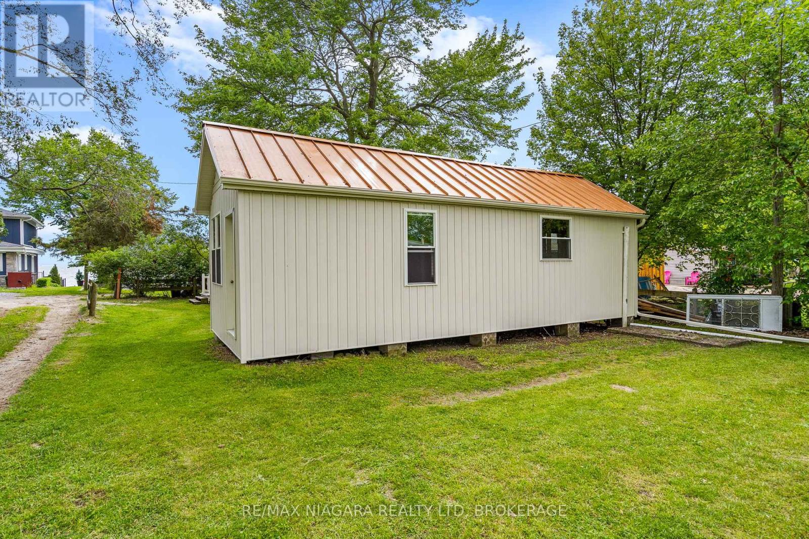 12213 Lakeshore Road Property Photo 13