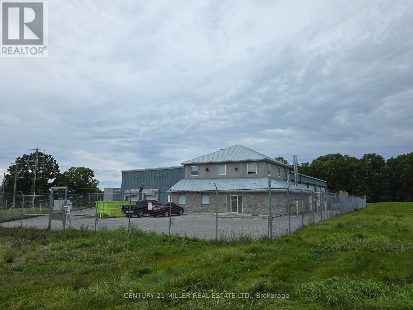 14877 Loyalist Parkway W Property Photo 7