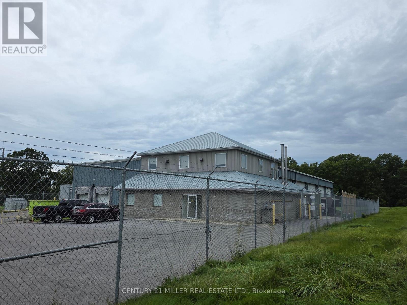 14877 Loyalist Parkway W Property Photo 10