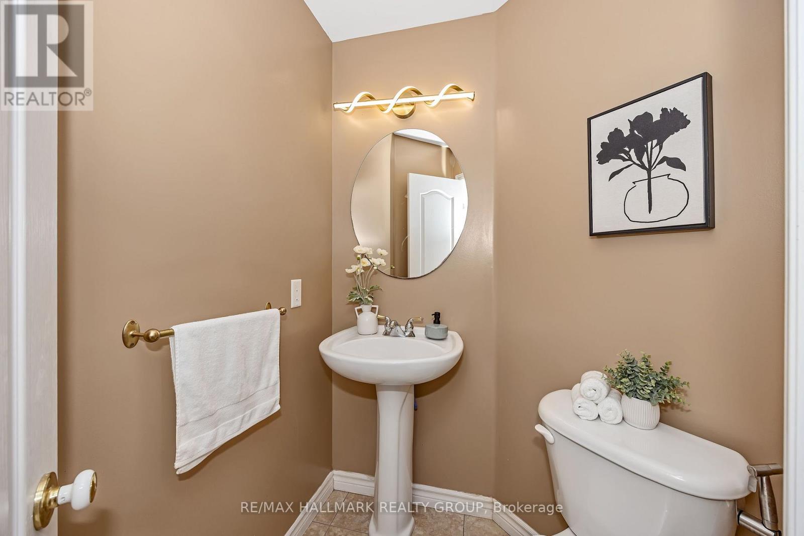 5b Kemp Drive Property Photo 24