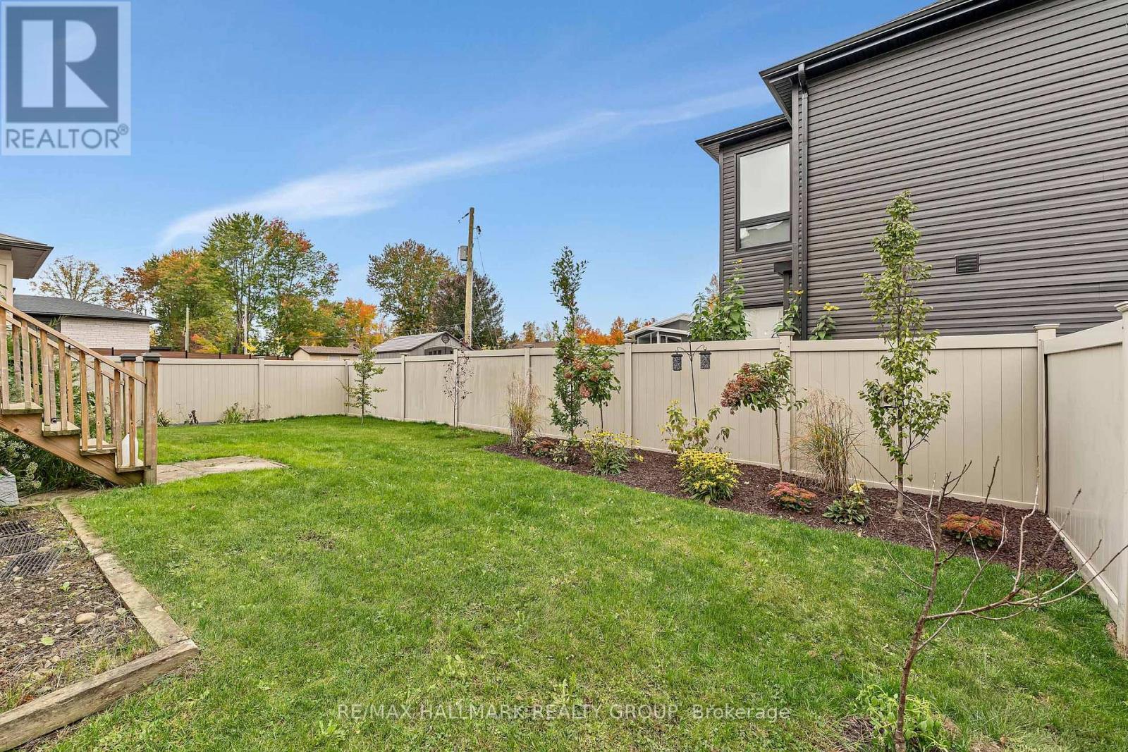 5b Kemp Drive Property Photo 45