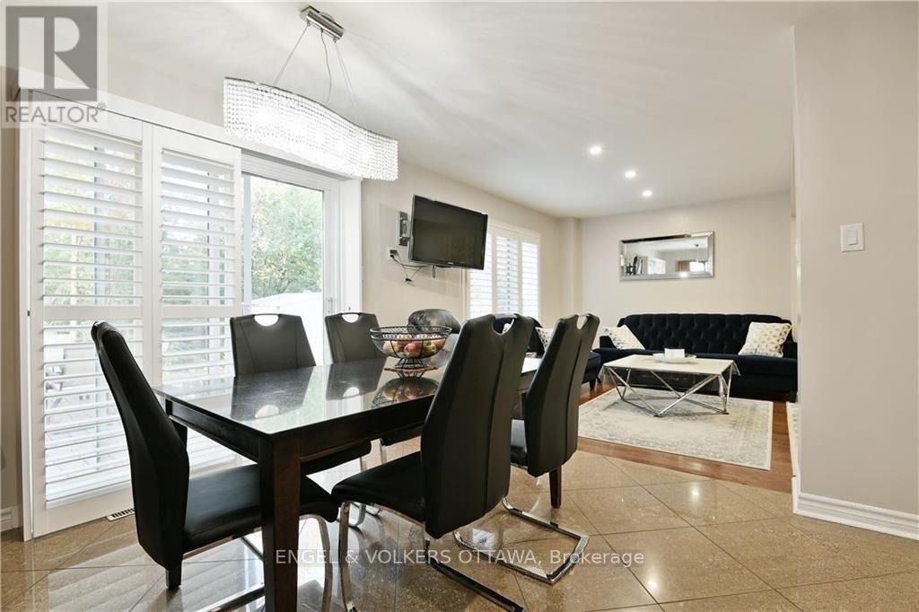 13 Picasso Drive Property Photo 9