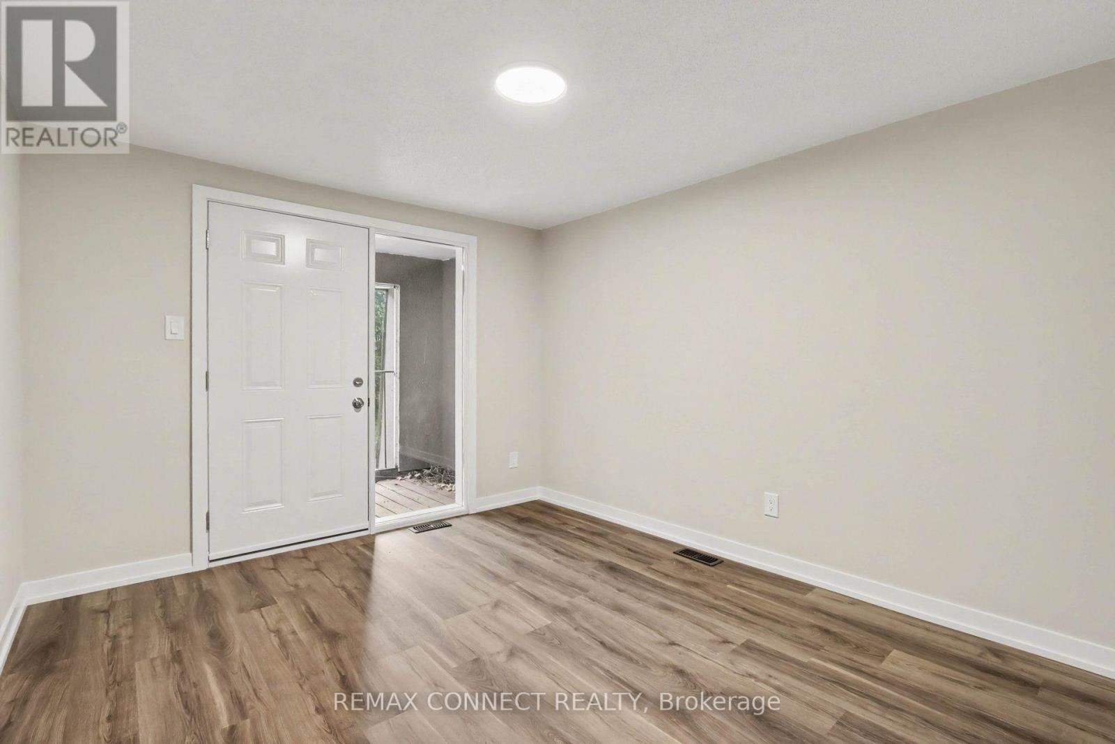 43 Tybalt Crescent Property Photo 12