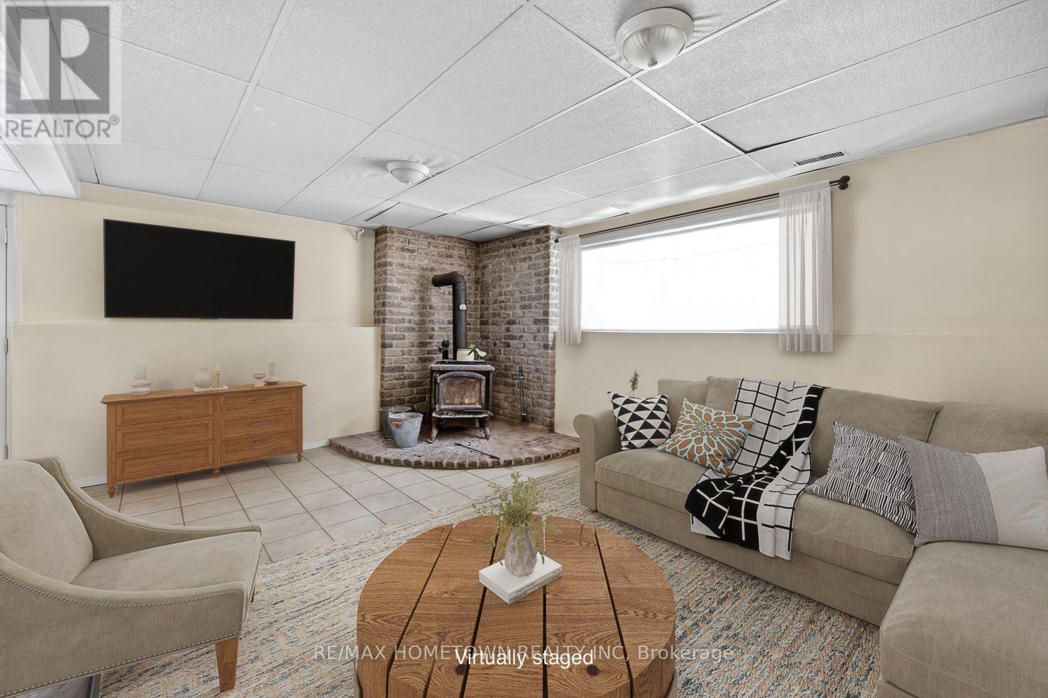 16 Graham Lake Road Property Photo 7