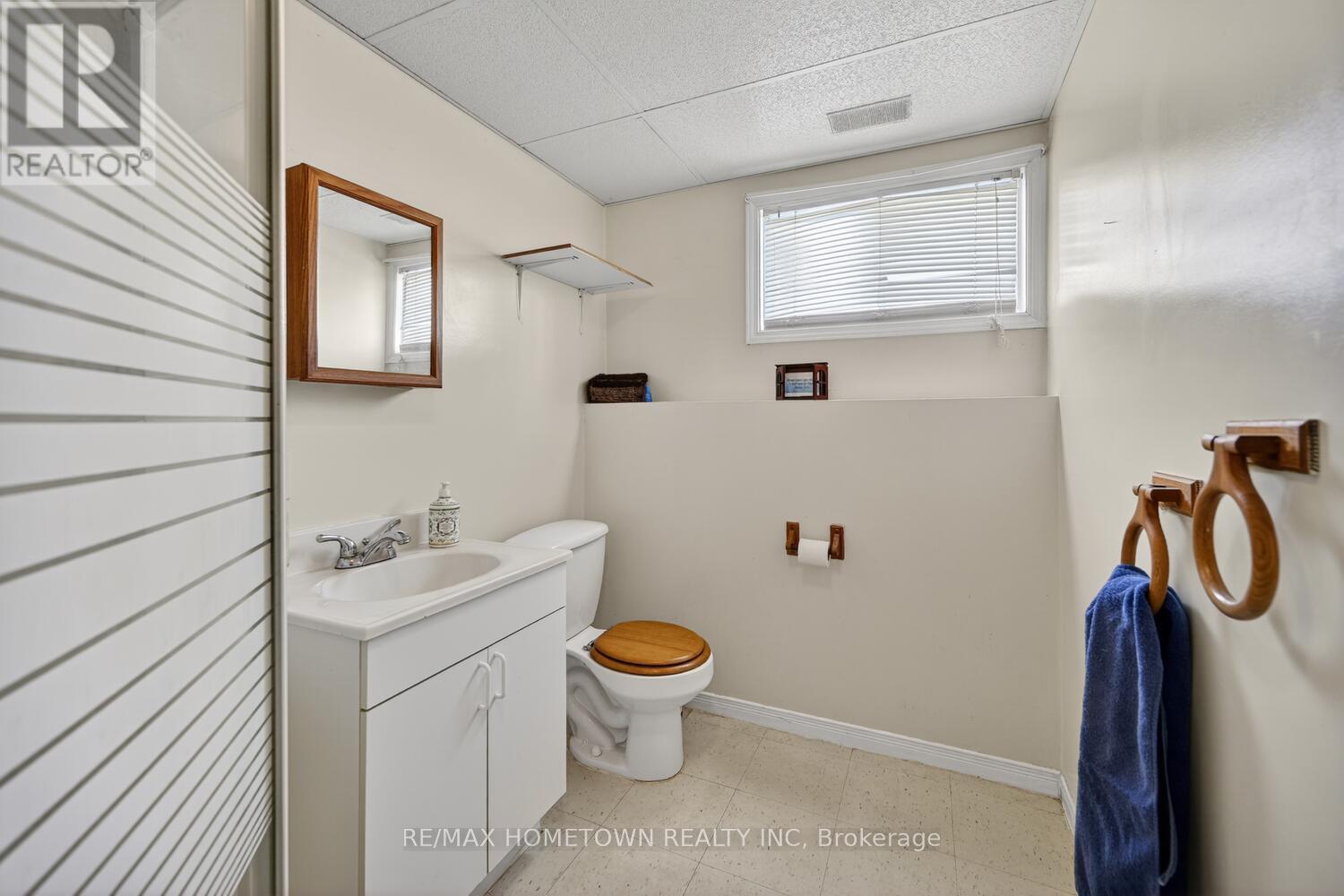 16 Graham Lake Road Property Photo 12