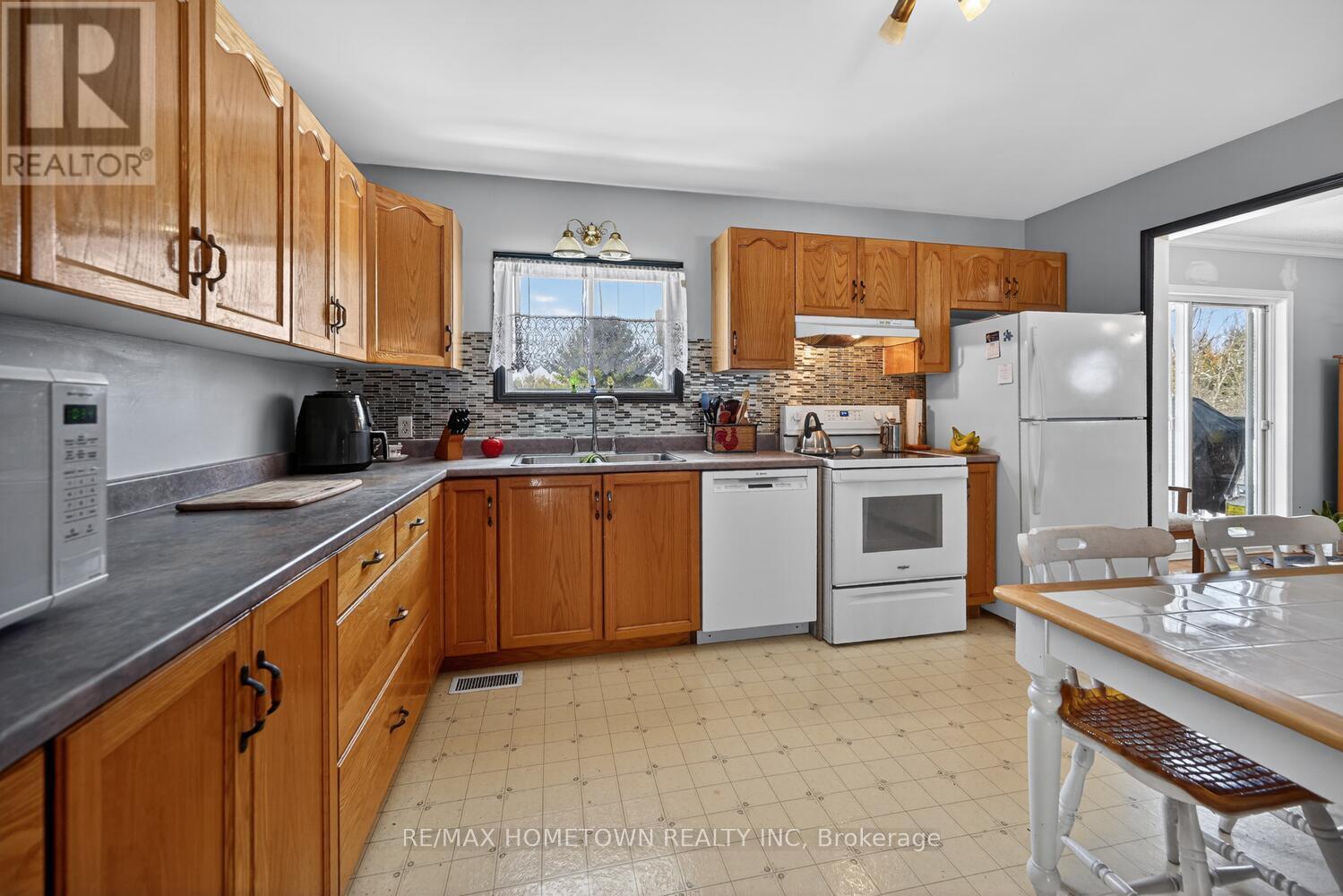 16 Graham Lake Road Property Photo 34