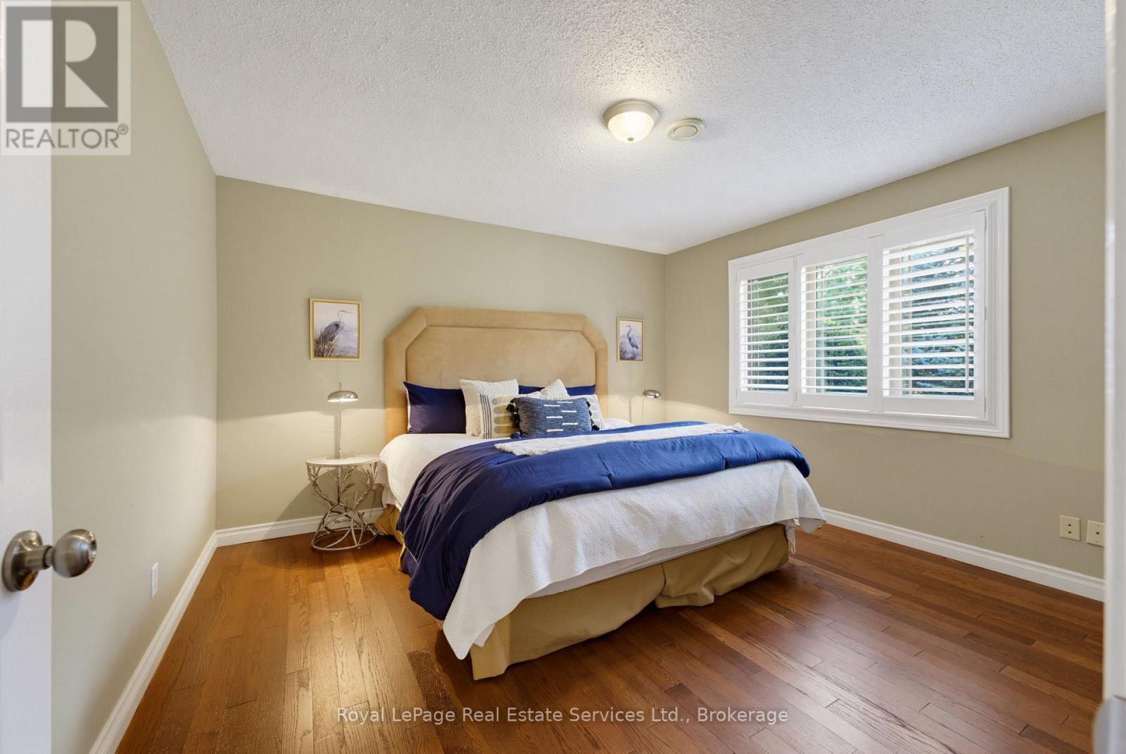 16 Vanstraalen Street Property Photo 24