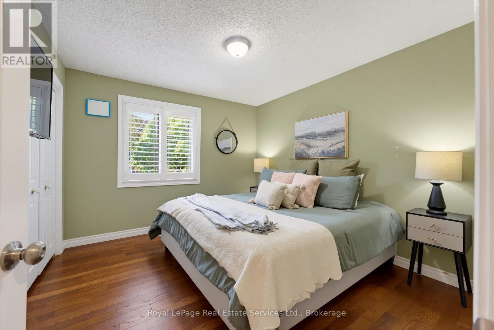 16 Vanstraalen Street Property Photo 25