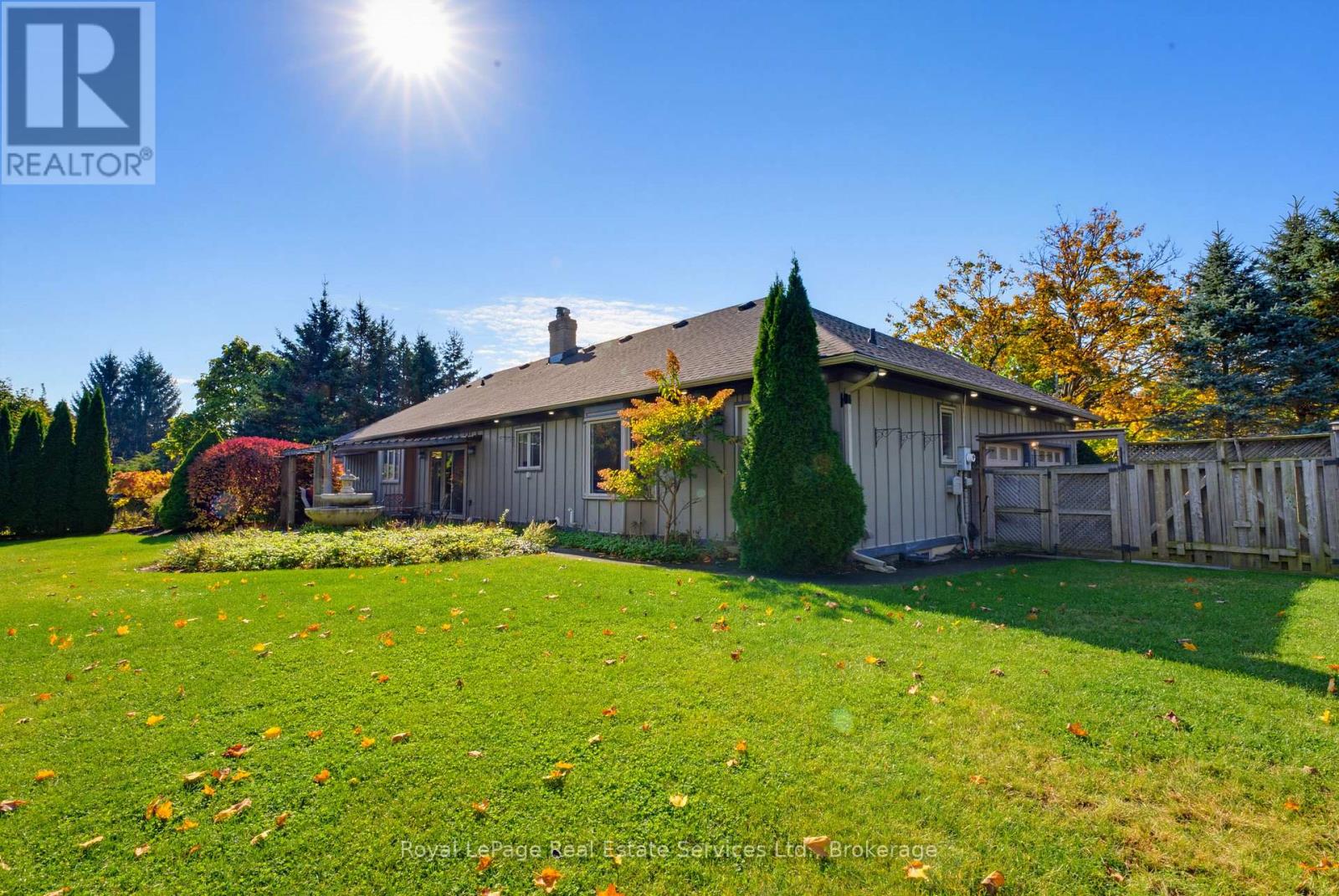 16 Vanstraalen Street Property Photo 36