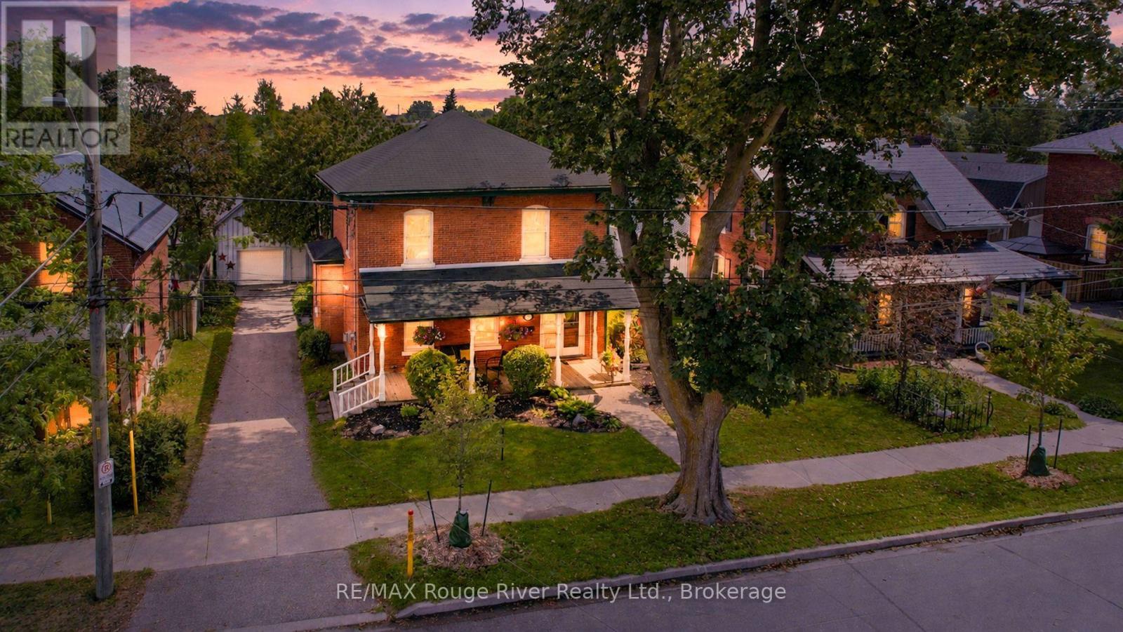 522 George Street Property Photo 2