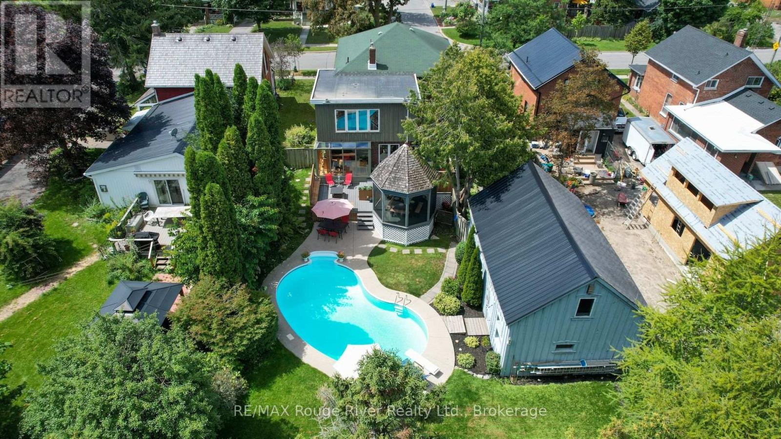 522 George Street Property Photo 4