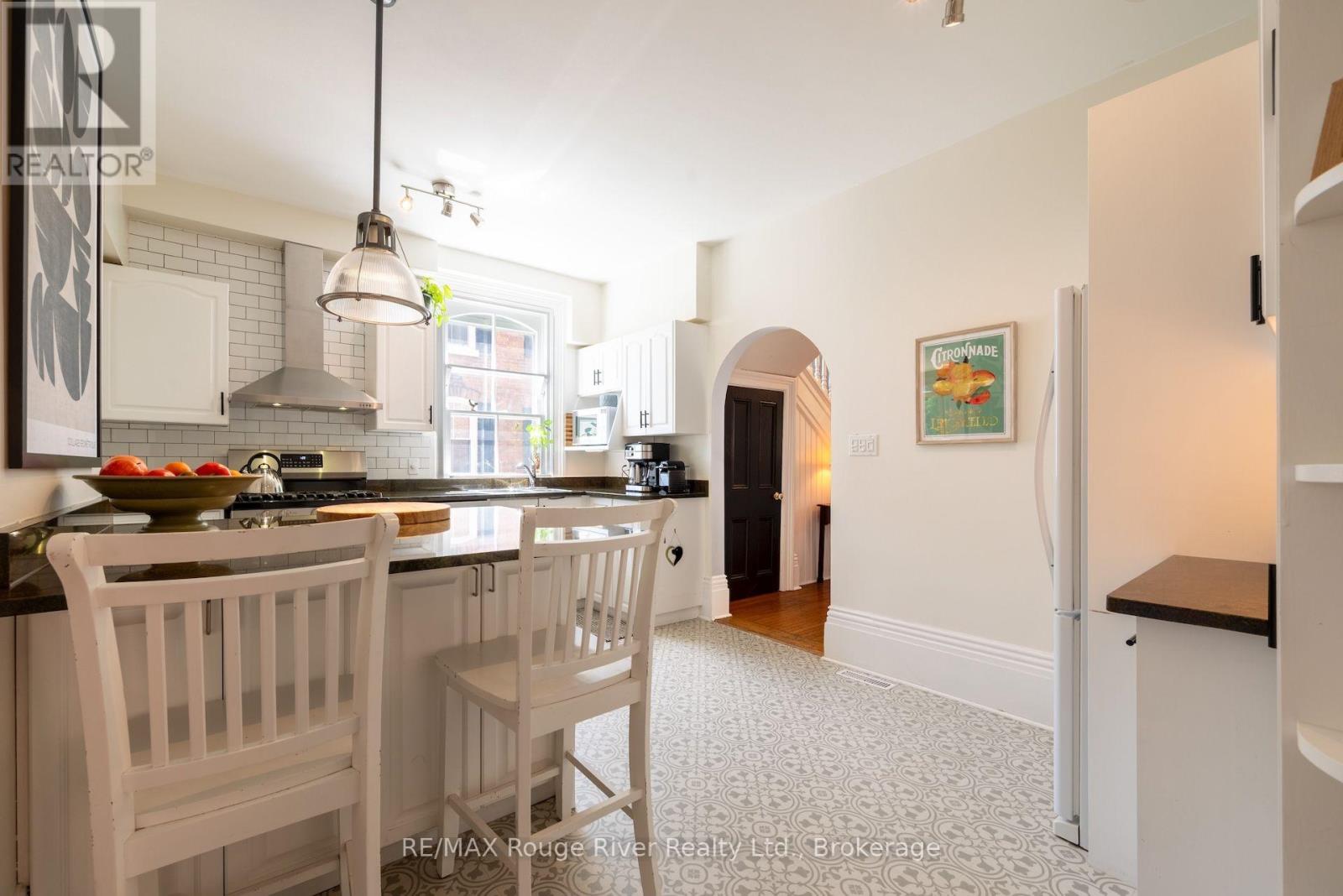 522 George Street Property Photo 15