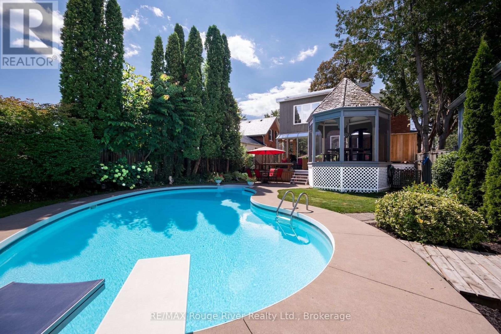 522 George Street Property Photo 37