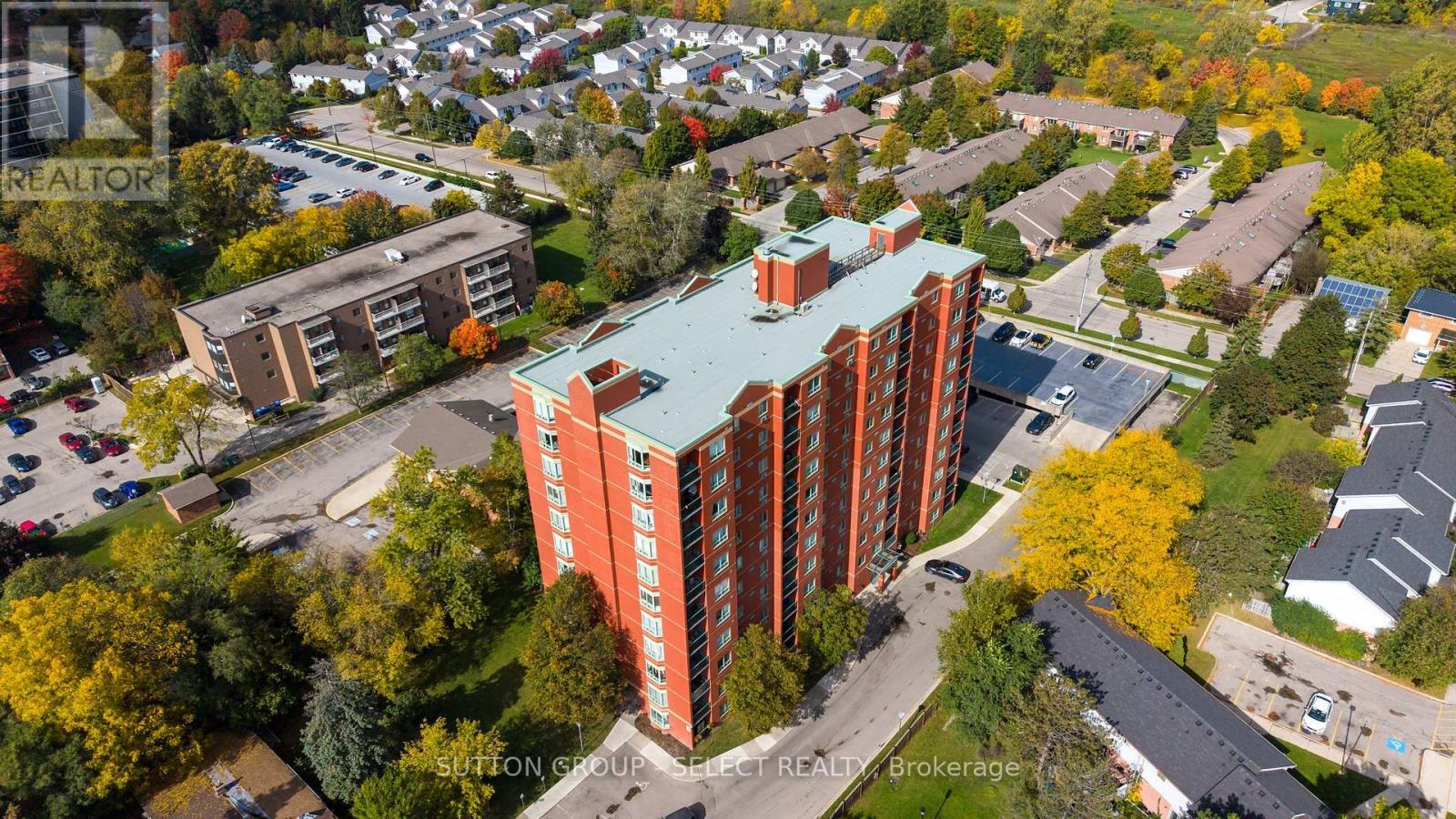 1104 - 76 Baseline Road W Photo de la propriété 1