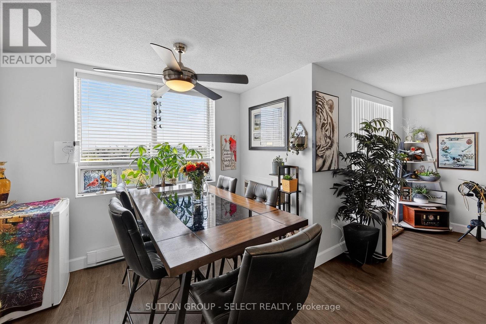 1104 - 76 Baseline Road W Property Photo 18