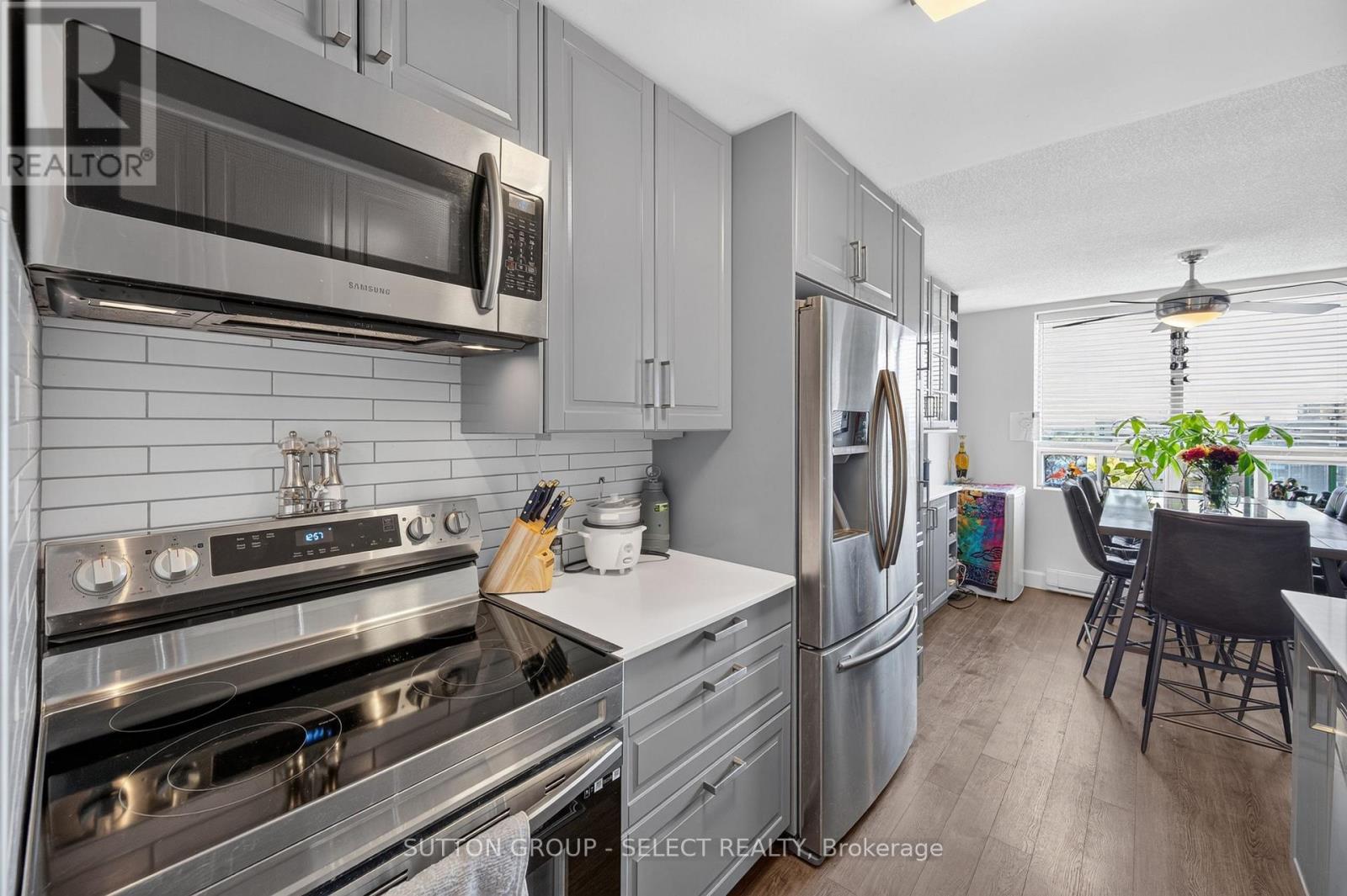1104 - 76 Baseline Road W Property Photo 21