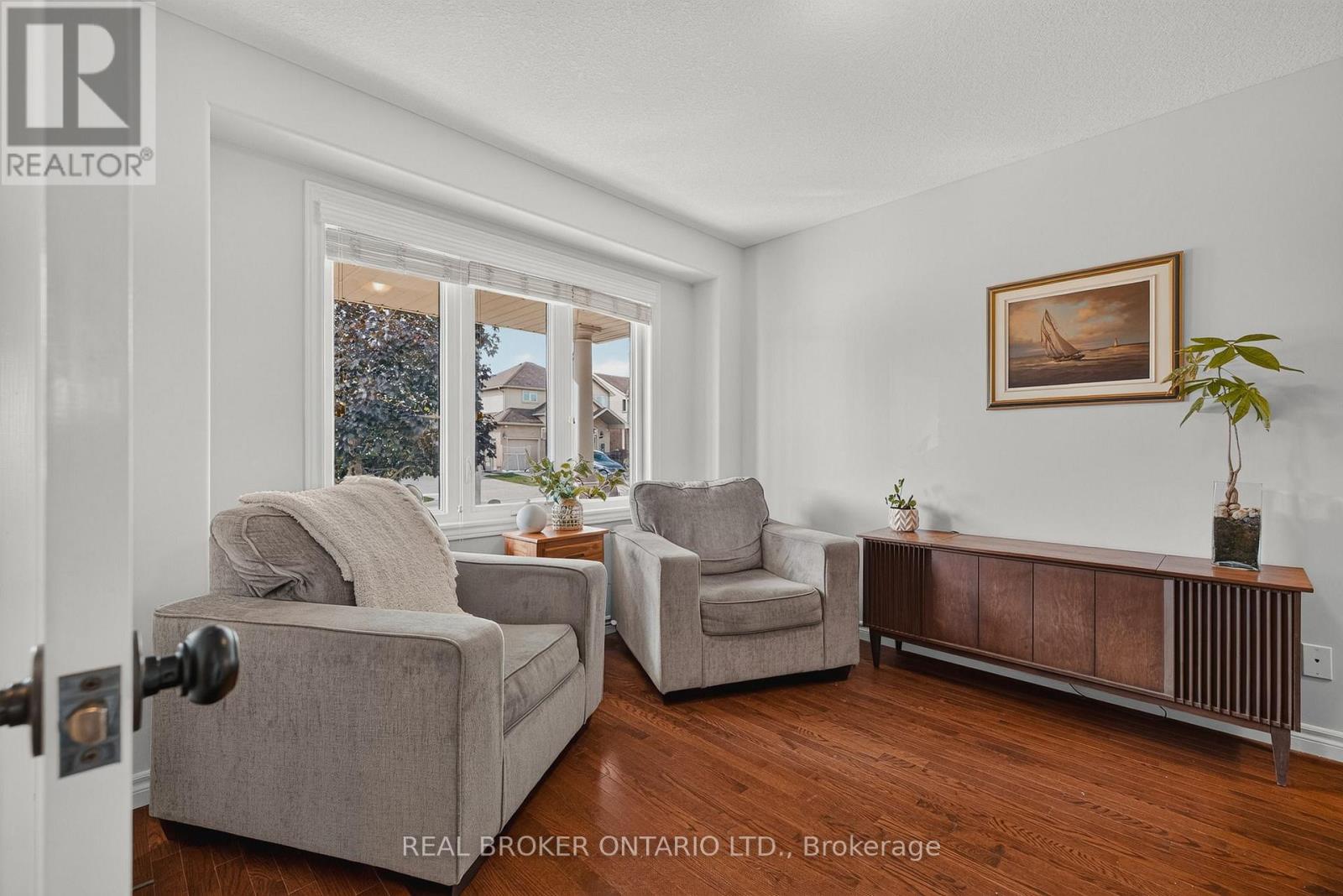 38 Roberta Street Property Photo 15