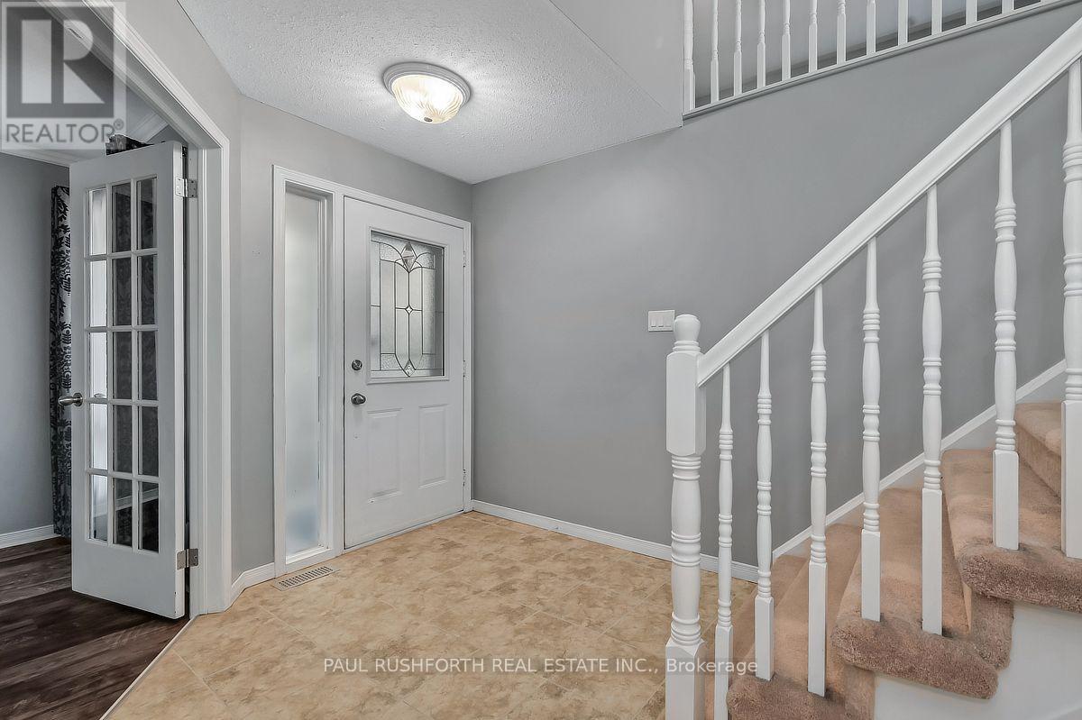 1879 Belcourt Boulevard Property Photo 2
