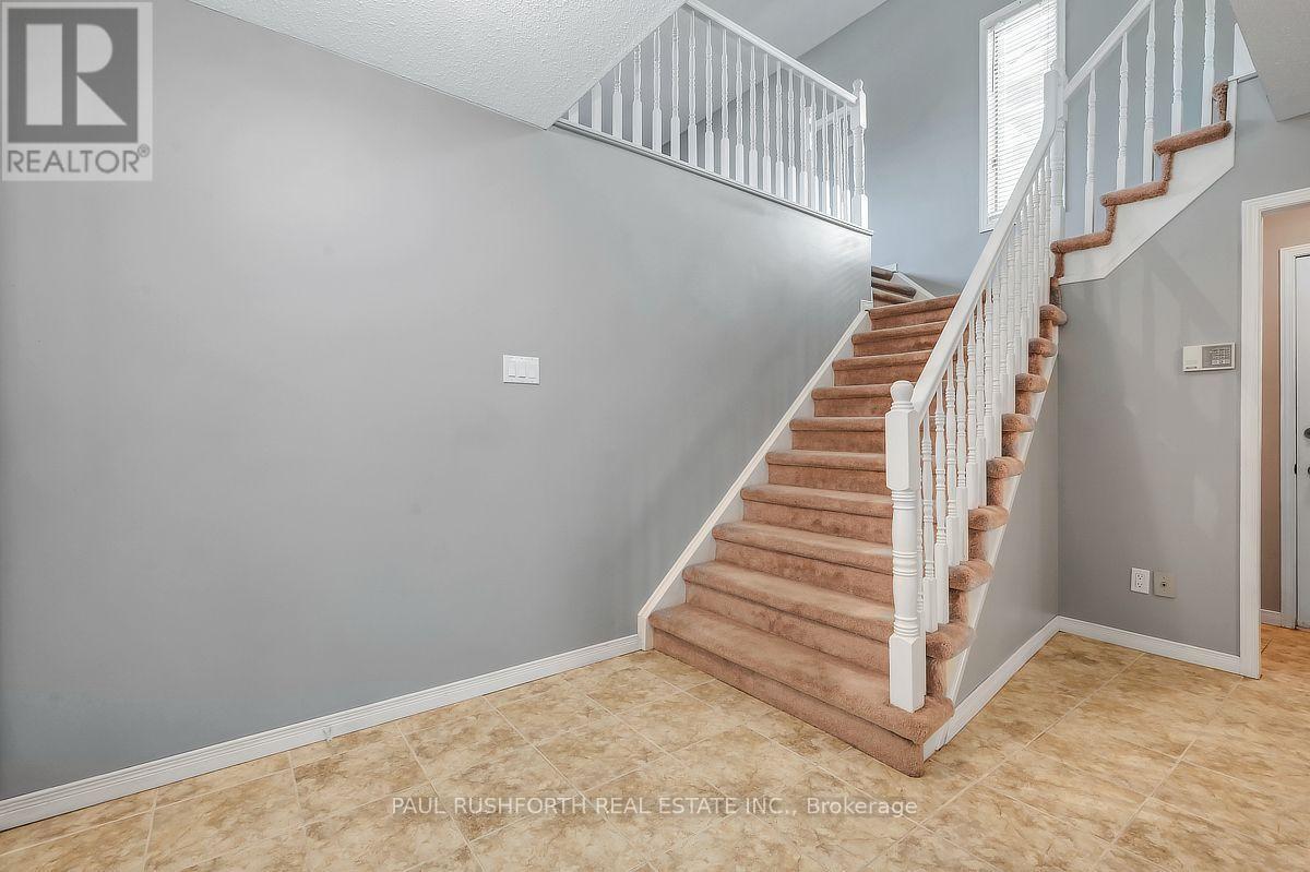 1879 Belcourt Boulevard Property Photo 3