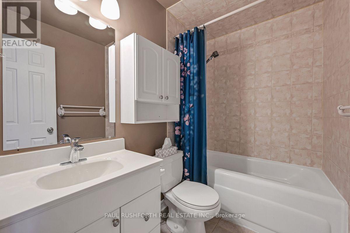 1879 Belcourt Boulevard Property Photo 23