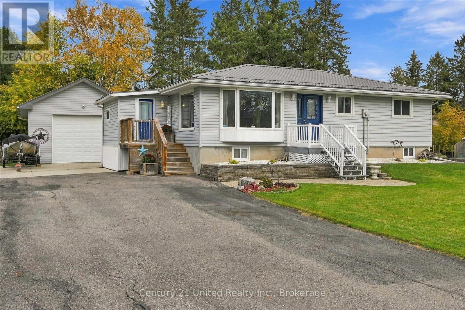 5 Emily Court Property Photo 3