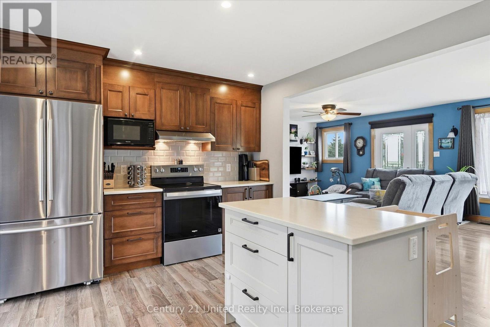 5 Emily Court Property Photo 8