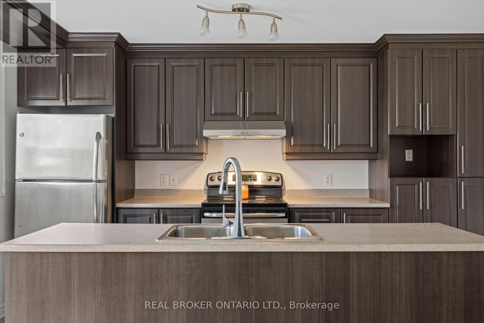 70 Asselin Street Property Photo 11