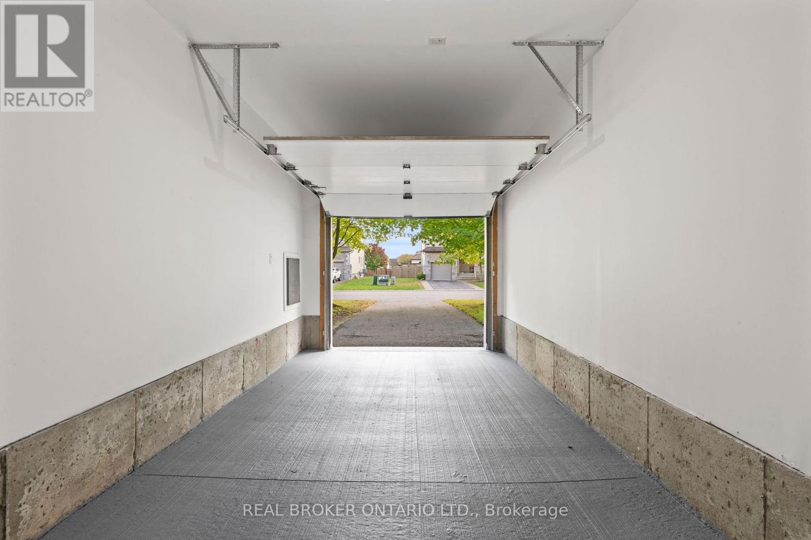 70 Asselin Street Property Photo 28