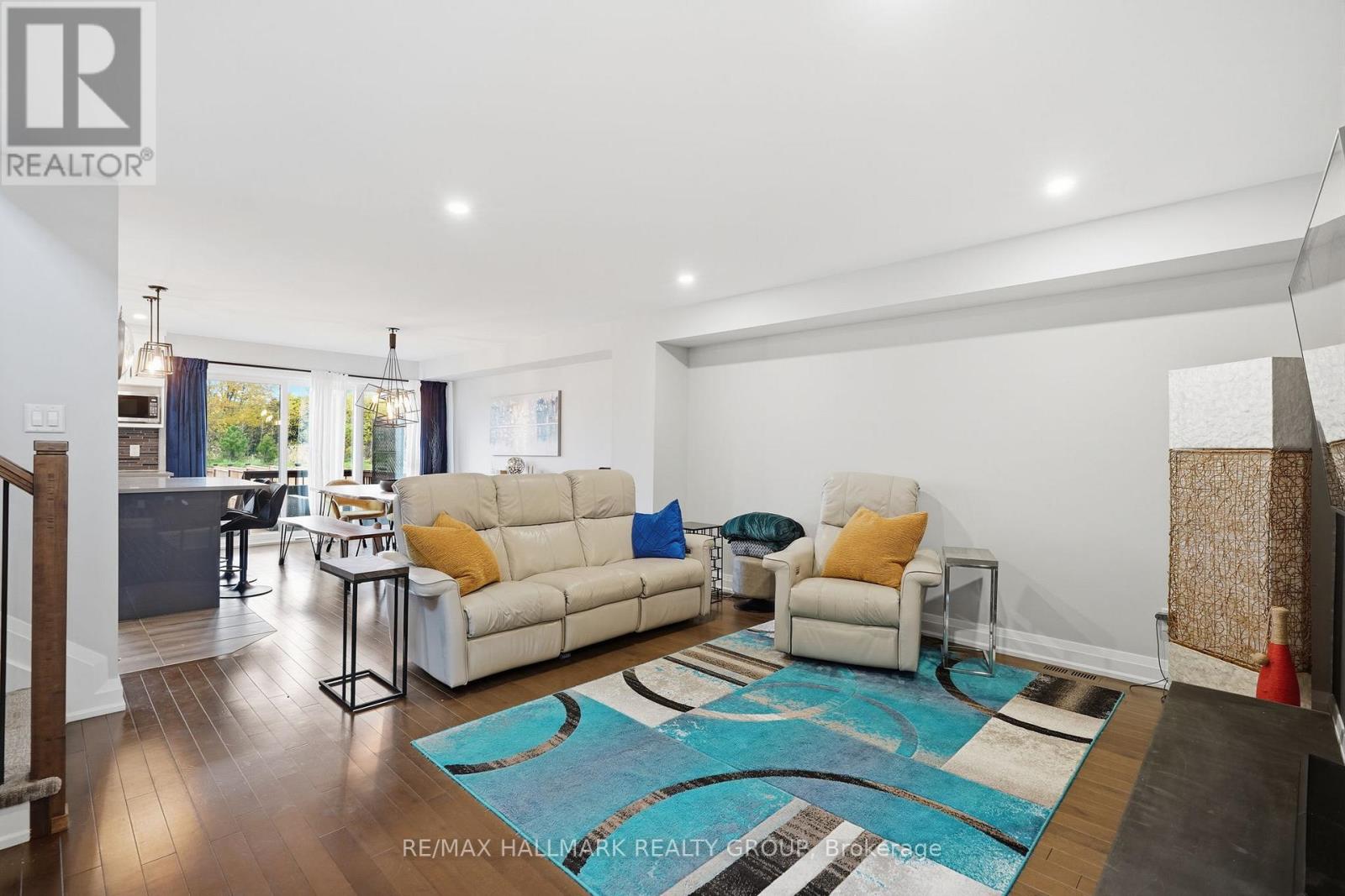 210 Argile Street Property Photo 6