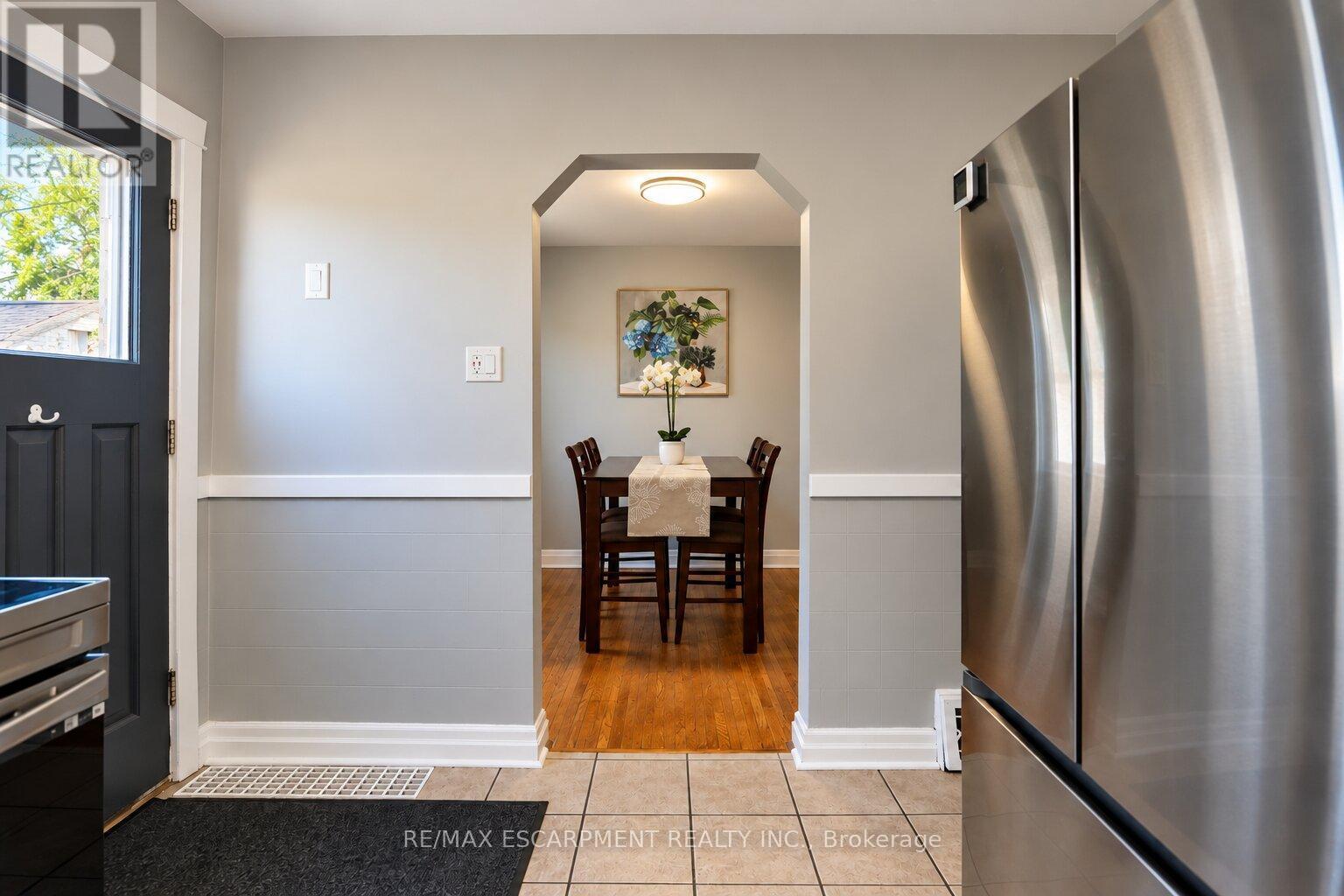 75 Barons Avenue Property Photo 18