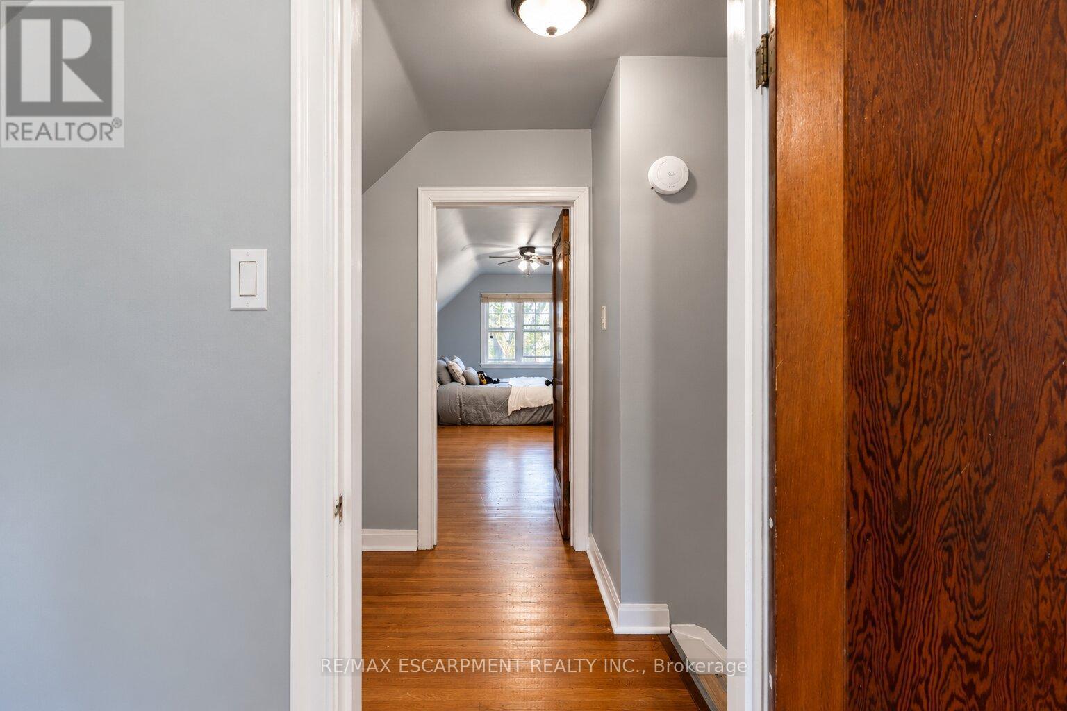 75 Barons Avenue Property Photo 27