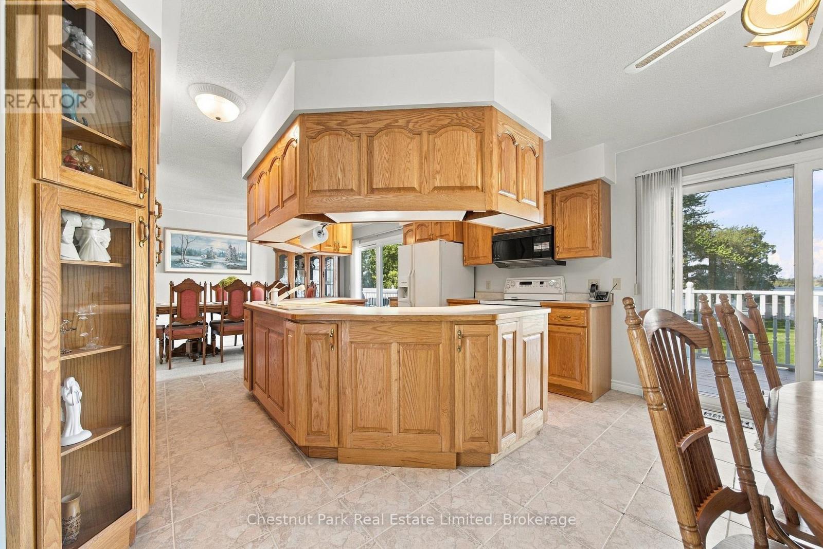 2643 County Rd 13 Property Photo 18