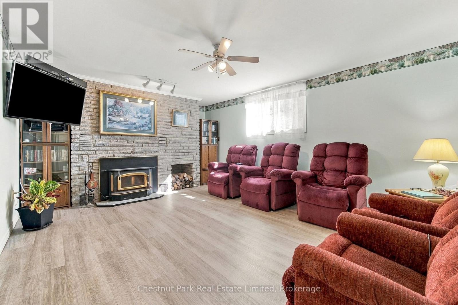 2643 County Rd 13 Property Photo 30