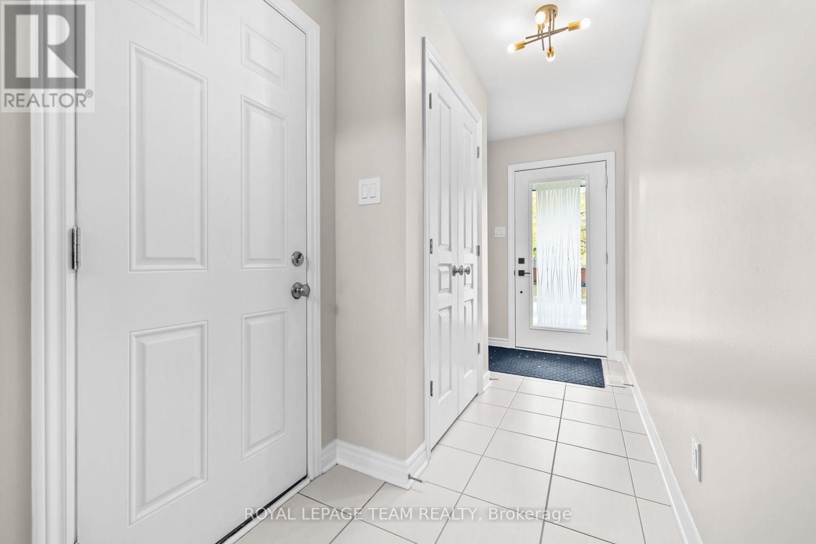 422 Tralee Road Property Photo 3