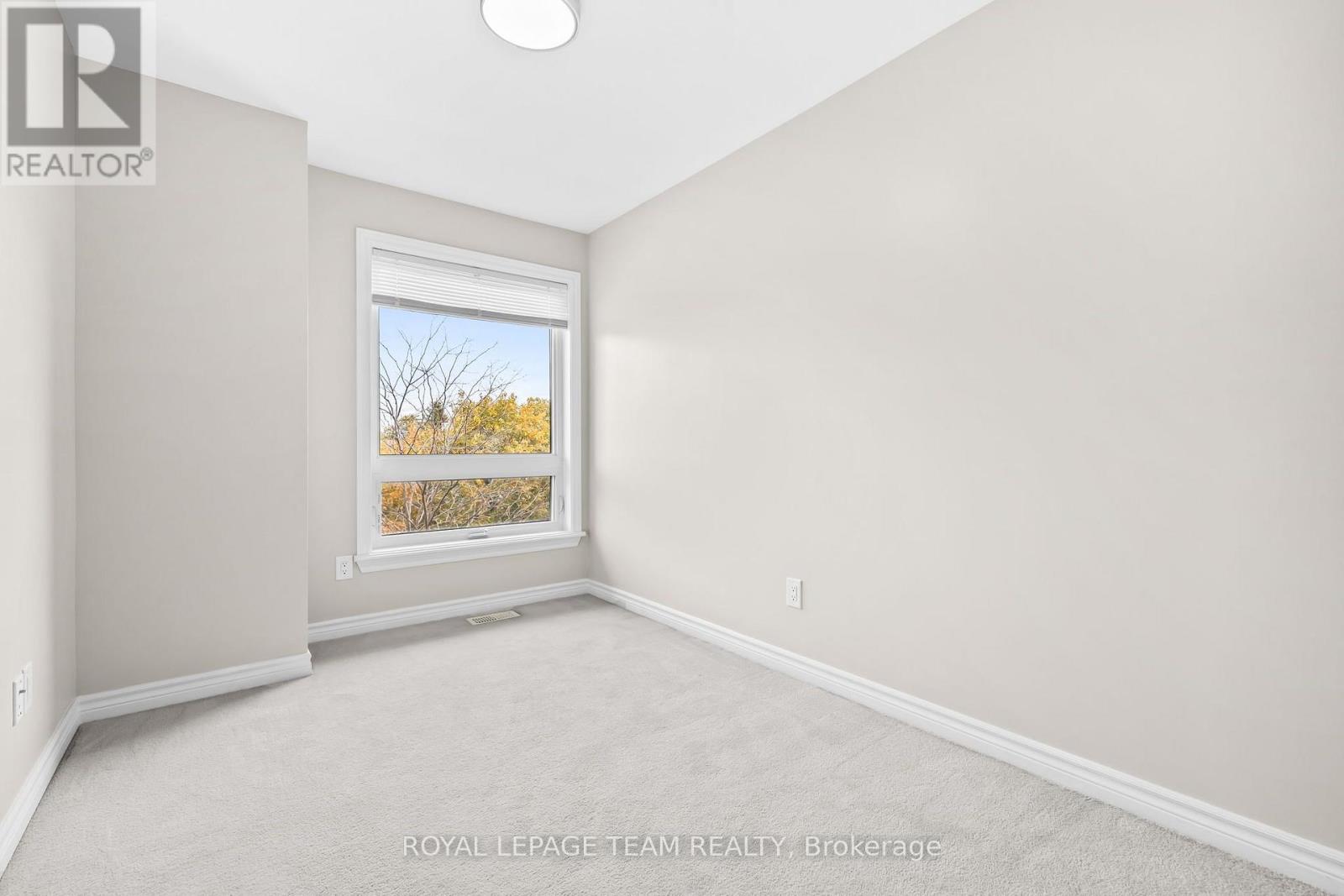 422 Tralee Road Property Photo 27