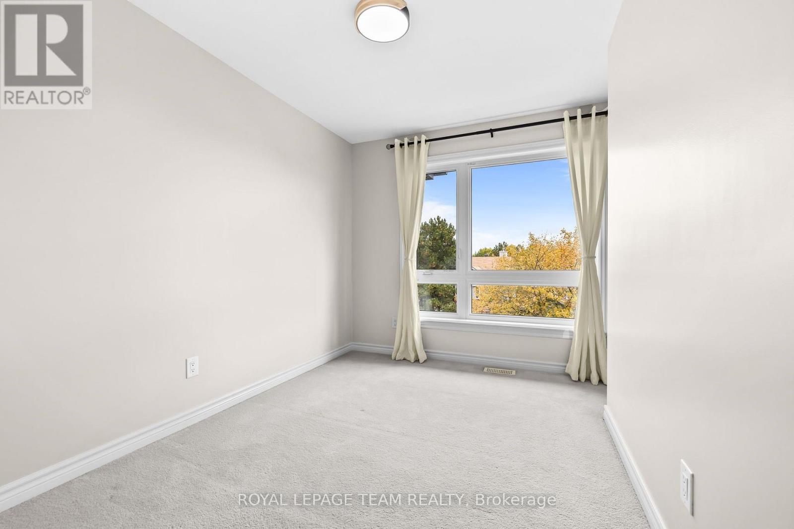 422 Tralee Road Property Photo 29