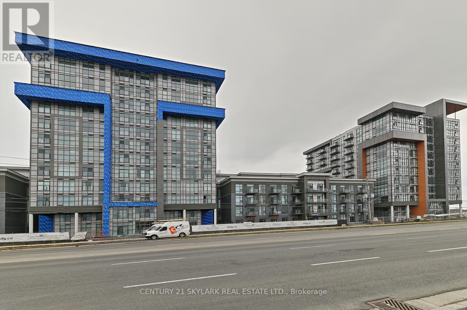 401 - 460 DUNDAS STREET E Property Photo 1