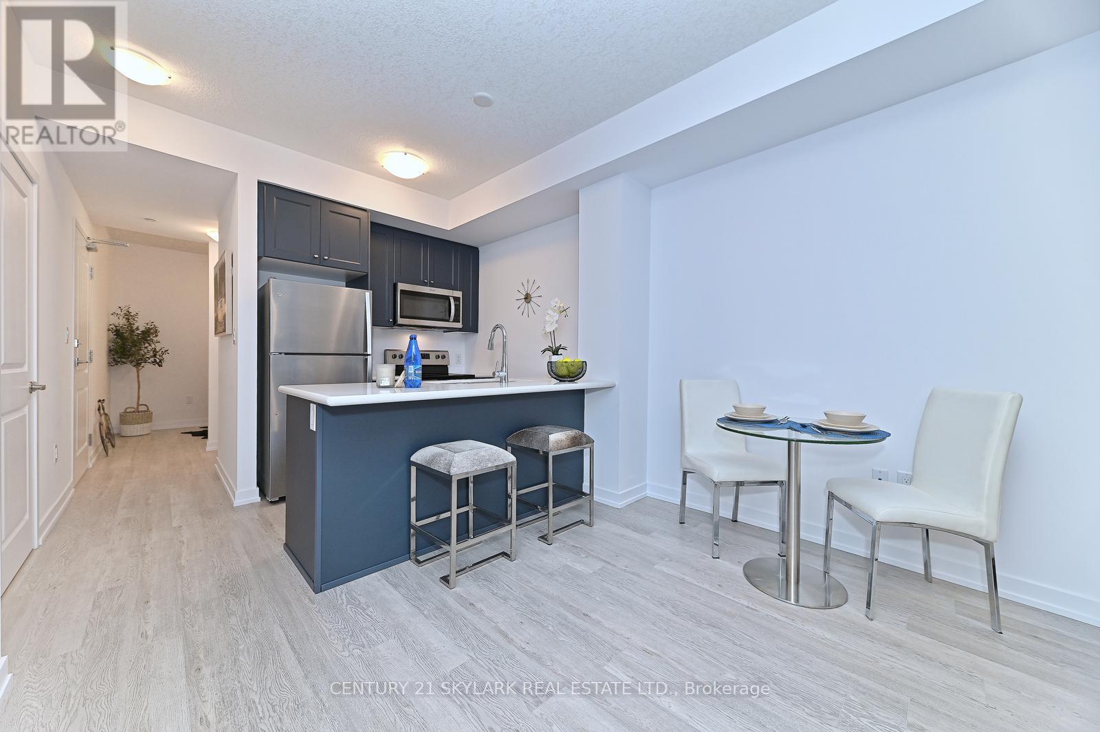 401 - 460 Dundas Street E Property Photo 10