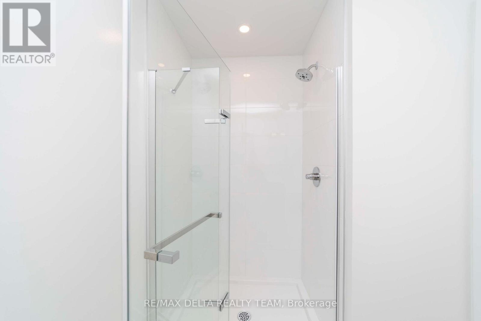 631 Knotridge Street Property Photo 19
