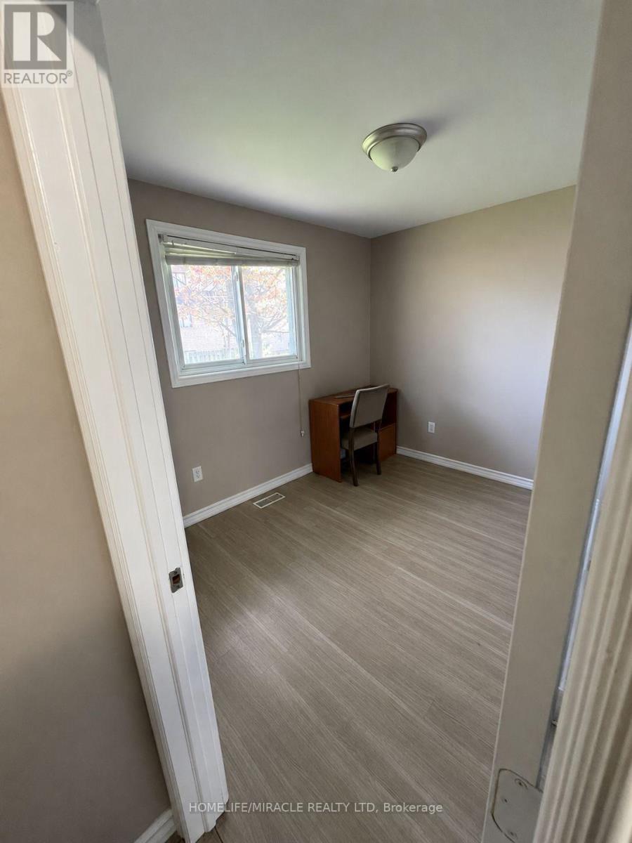 Upper - 10 Trelawn Parkway Property Photo 9