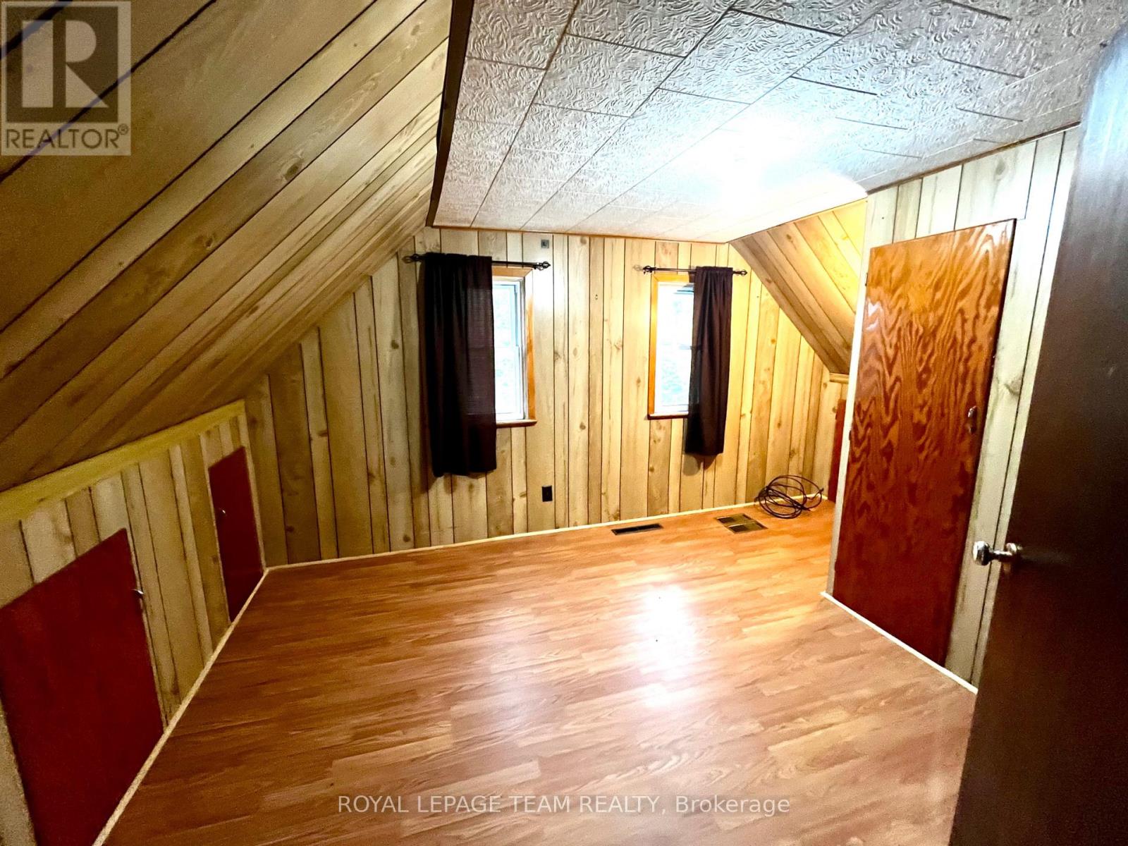 133 Enright Road Property Photo 16