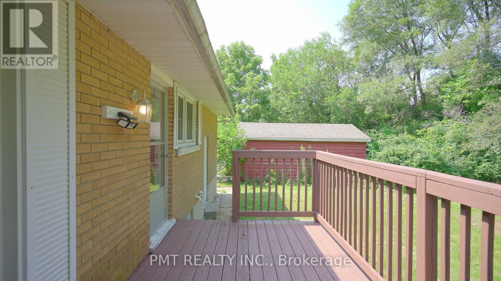 143 Elgin Crescent Property Photo 38