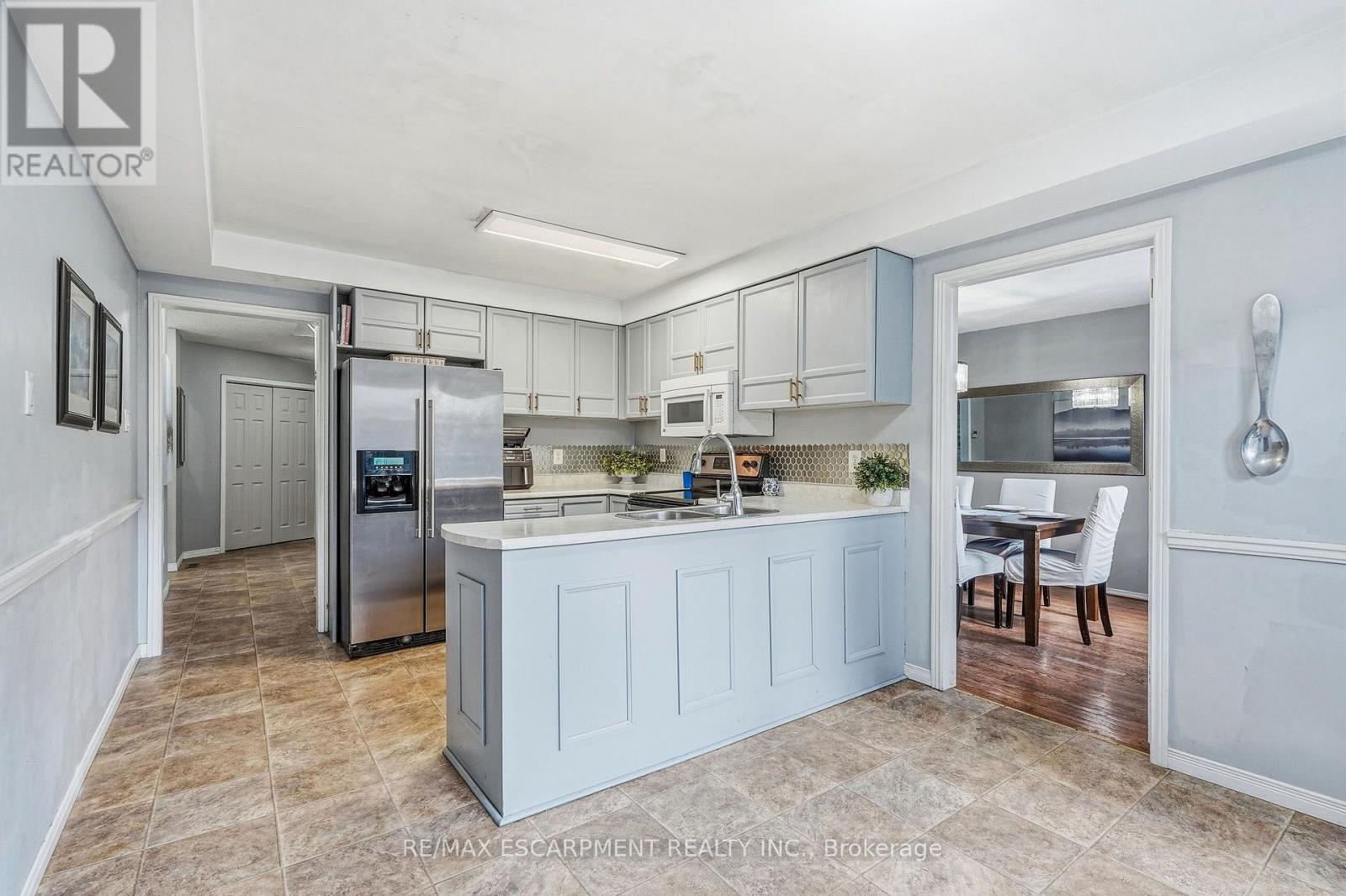 18 Rowntree Drive Property Photo 10