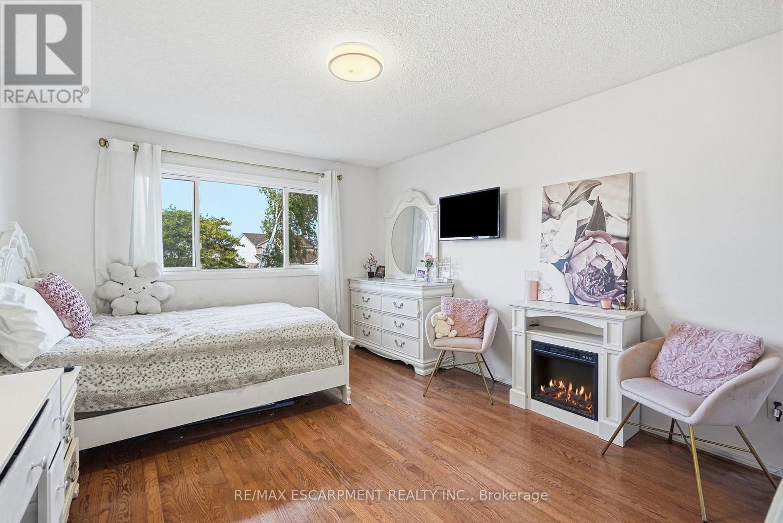 18 Rowntree Drive Property Photo 23