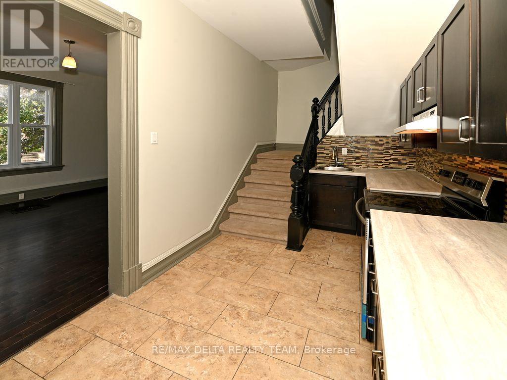 355 Bronson Avenue Property Photo 2
