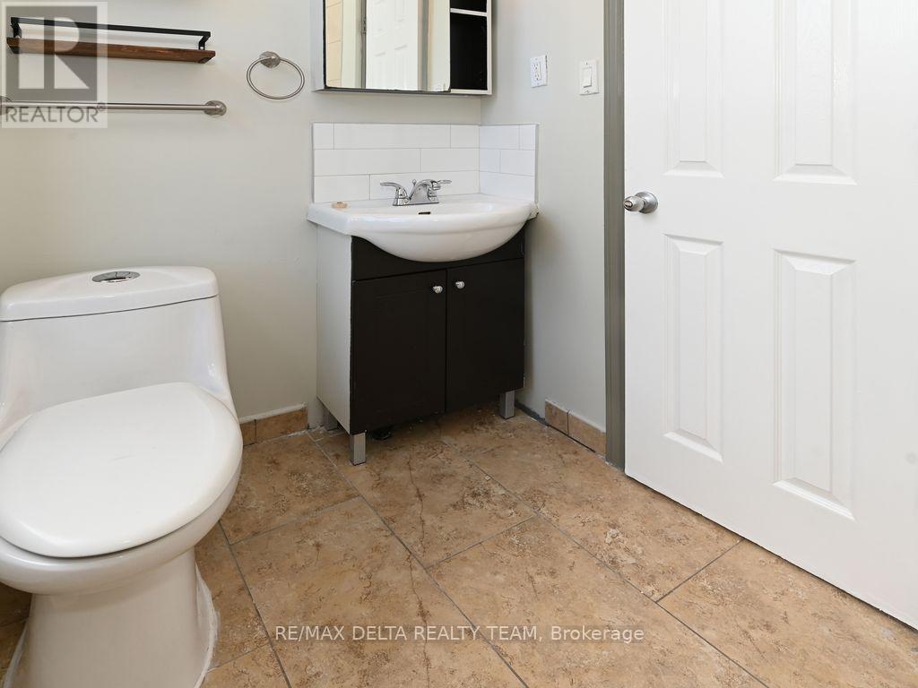 355 Bronson Avenue Property Photo 12